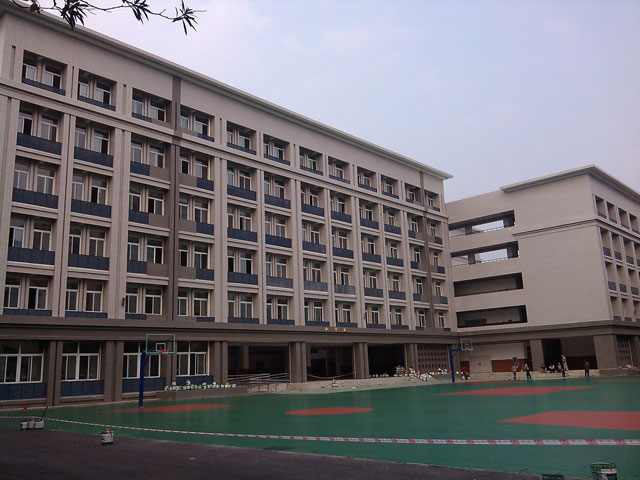 武汉大学附属中学重建